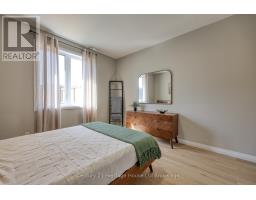 13 - 19 ANDERSON STREET - 31