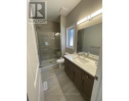 22 MATHESON CRESCENT - 25