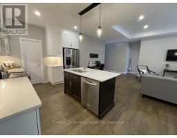 22 MATHESON CRESCENT - 35