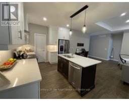22 MATHESON CRESCENT - 38