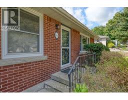 662 GLENCAIRN AVENUE - 3