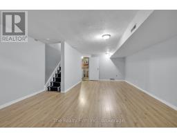 2 - 1135 NELLIS STREET - 19