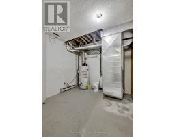 2 - 1135 NELLIS STREET - 23