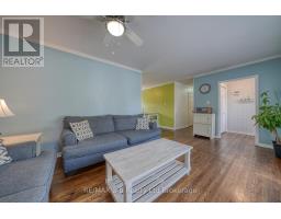 8 DEAN CRESCENT - 13