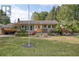 8 DEAN CRESCENT - 2