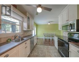 8 DEAN CRESCENT - 21