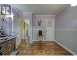8 DEAN CRESCENT - 25