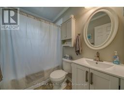 8 DEAN CRESCENT - 27