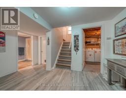 8 DEAN CRESCENT - 28