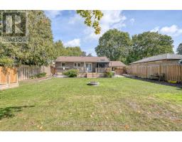 8 DEAN CRESCENT - 39