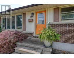 8 DEAN CRESCENT - 8