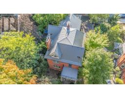105 VANSITTART AVENUE - 13