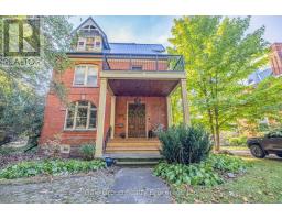 105 VANSITTART AVENUE - 2