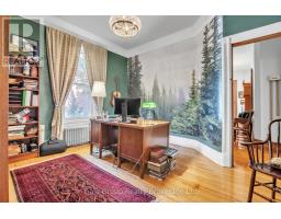 105 VANSITTART AVENUE - 28