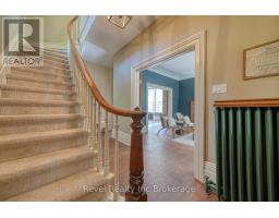 116 VANSITTART AVENUE - 10
