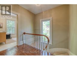 116 VANSITTART AVENUE - 27