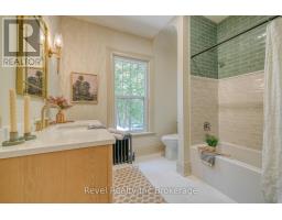 116 VANSITTART AVENUE - 28