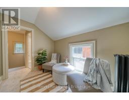 116 VANSITTART AVENUE - 36