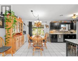 49 DEREHAM DRIVE - 17