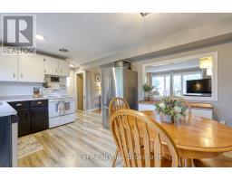 1011B VANIER AVENUE - 13