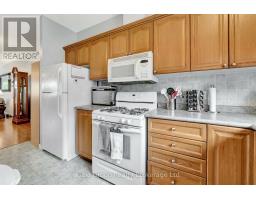 693 SOUTHWOOD WAY - 13