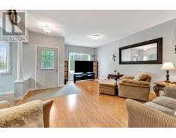 693 SOUTHWOOD WAY - 6