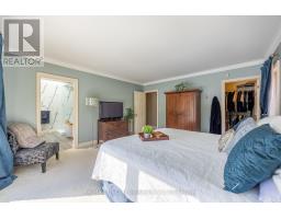 33 DEMEYERE AVENUE - 20