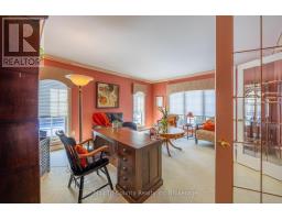 33 DEMEYERE AVENUE - 6
