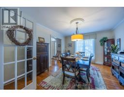 33 DEMEYERE AVENUE - 9