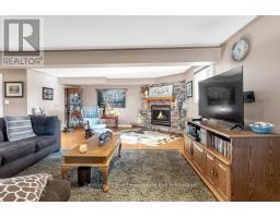 20 WOODCOCK DRIVE - 27
