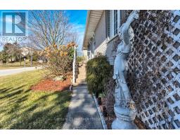 20 WOODCOCK DRIVE - 5
