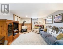 8 MARSHALL DRIVE - 15