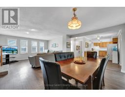 139 KING SOLOMON STREET - 12