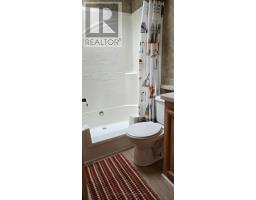 65 - 296 WEST QUARTER TOWN LI ROAD - 11