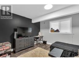 46 ST JOHNS ROAD W - 17