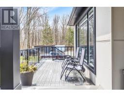 46 ST JOHNS ROAD W - 34