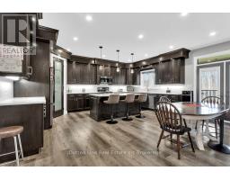 46 ST JOHNS ROAD W - 9