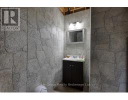 42 RIVERVIEW STREET - 30