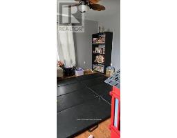 212 CHARLES STREET E - 14