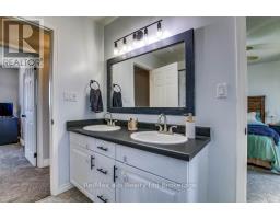 1039 DEVONSHIRE AVENUE - 19