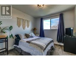 1039 DEVONSHIRE AVENUE - 23