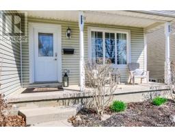 1039 DEVONSHIRE AVENUE - 3