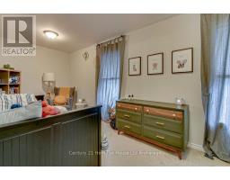 243 RIDDELL STREET - 25