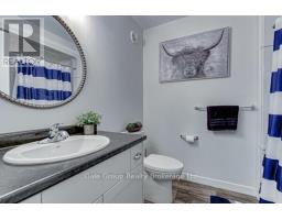 9 CLOVER CIRCLE - 17