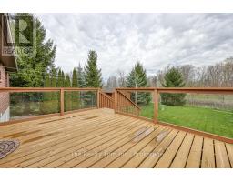 17 SCOURFIELD DRIVE - 11
