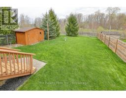 17 SCOURFIELD DRIVE - 12