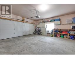17 SCOURFIELD DRIVE - 26