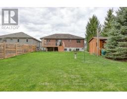 17 SCOURFIELD DRIVE - 7