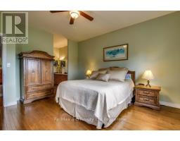 717 GARDEN COURT CRESCENT - 19