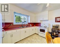 122 SPRINGBANK AVENUE - 11